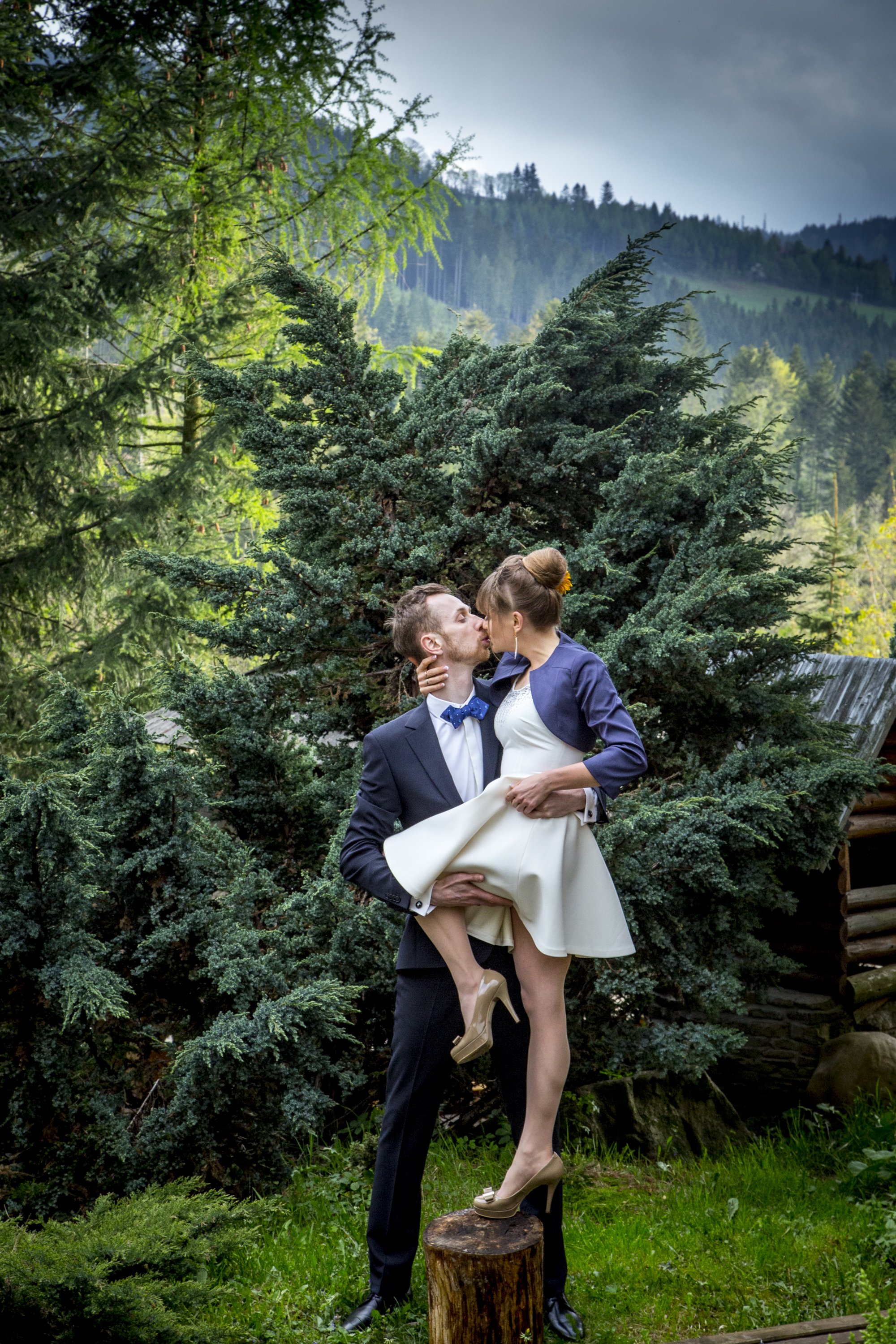 Mountain elopement photography